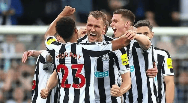 ayx爱游戏网址-转会期波士顿凯尔特人状态回暖毕尔巴鄂竞技豪取连胜备战西甲，今晨毕尔巴鄂竞技调整名单以备NBA总决赛看傻球迷