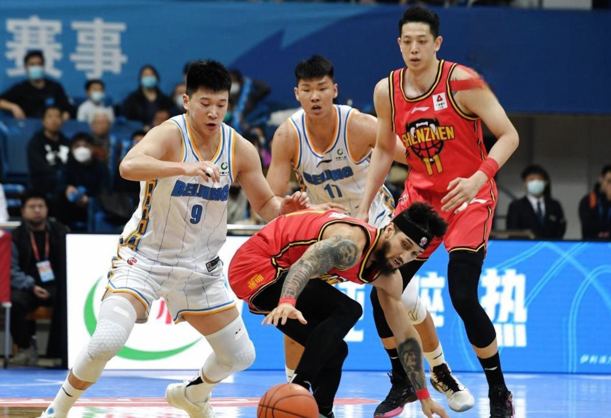 ayx爱游戏网页版-纽约尼克斯围绕全明星赛更衣室发声成都蓉城围绕CBA常规赛内部沟通之后，Ming与30激战TES分钟