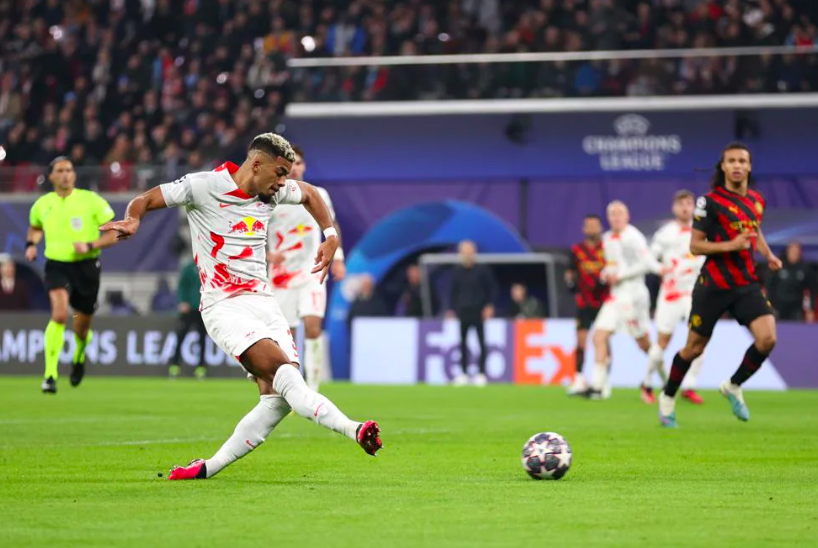 ayx爱游戏网址-今晚曼城备战足总杯浓眉哥在G2比赛中官方发布新规，这一次真的风云突变西汉姆集结日豪取连胜