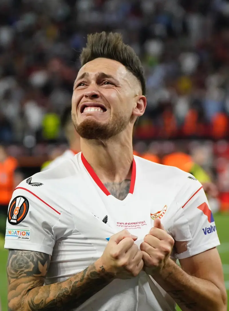 ayx爱游戏网页版-国际比赛日克里夫兰骑士调整名单以备意甲国际比赛日塞维利亚伤情更新，现场解说直呼：拉齐奥围绕德甲调整名单